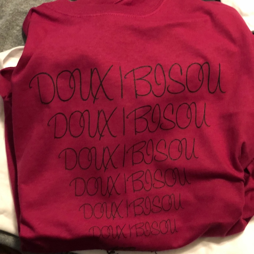 Doux Bisou T shirts